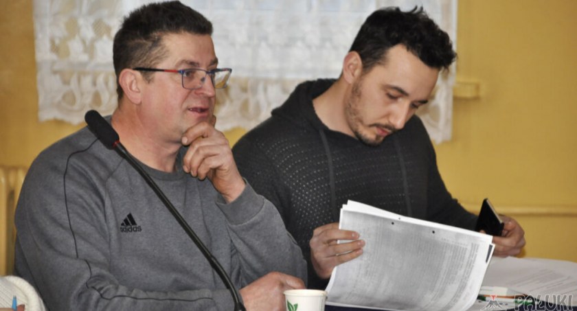 W sprawie programu Błękitno-zielone inicjatywy Wielkopolski interpelację na piśmie złożył radny Kacper Lipiński (z prawej) fot. Magdalena Lachowicz
