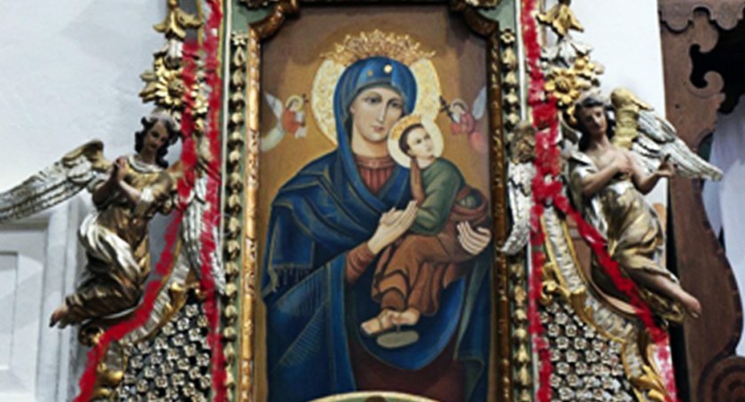 Tak przed renowacją wyglądał ołtarz Matki Bożej Turskiej, zawierający kopię cudownego obrazu Marii z sanktuarium w Mariazell w Austrii fot. Magdalena Lachowicz