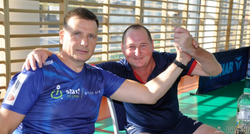 Mogilnianin Adam Kinowski i mieszkaniec Jezior Wielkich Jacek Studziński podczas turnieju fot. Paweł Lachowicz