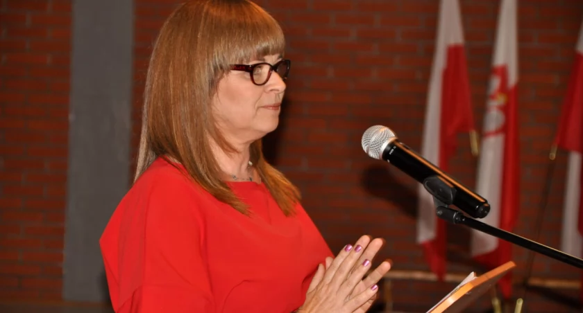 Nagrodę wójta Jacka Misztala otrzymała dyrektorka ZSP w Orchowie Joanna Chalińska fot. Paweł Lachowicz