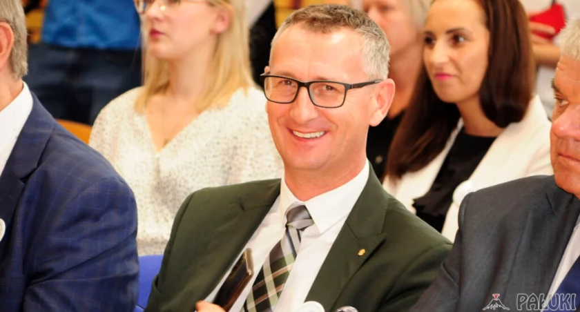 Dariusz Kurzawa po przegranych wyborach parlamentarnych powrócił do Urzędu Marszałkowskiego na stanowisko wicemarszałka fot. Magdalena Lachowicz