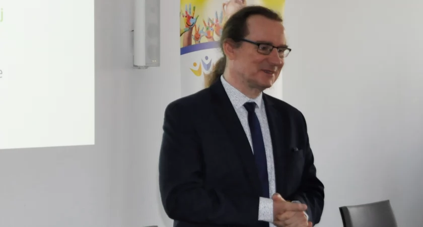 Głownym organizatorem Forum jest Poradnia Psychologiczno - Pedagogiczna z dyrektorem Maciejem Herwartem fot. Paweł Lachowicz