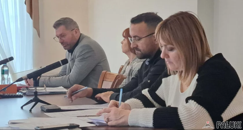 Wójt nie może uwierzyć, że radni nie widzą zysków w działalności spółki fot. Paweł Lachowicz