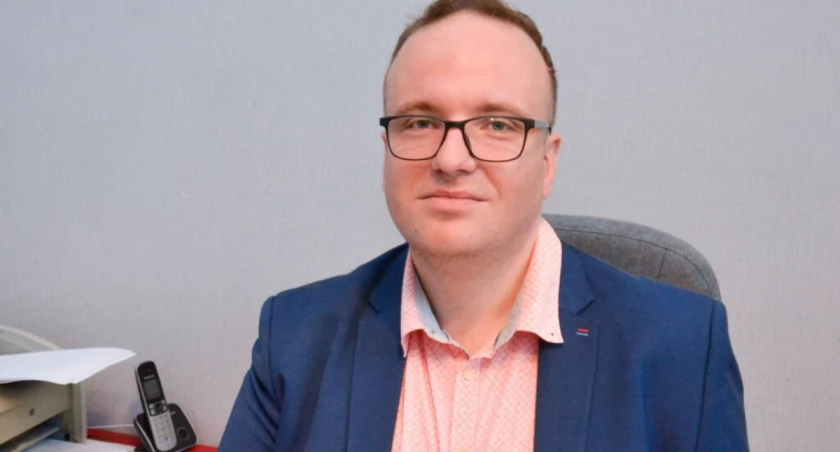 Nowy sekretarz gminy Mogilno Błażej Kozłowski   fot. Marcin Zieliński