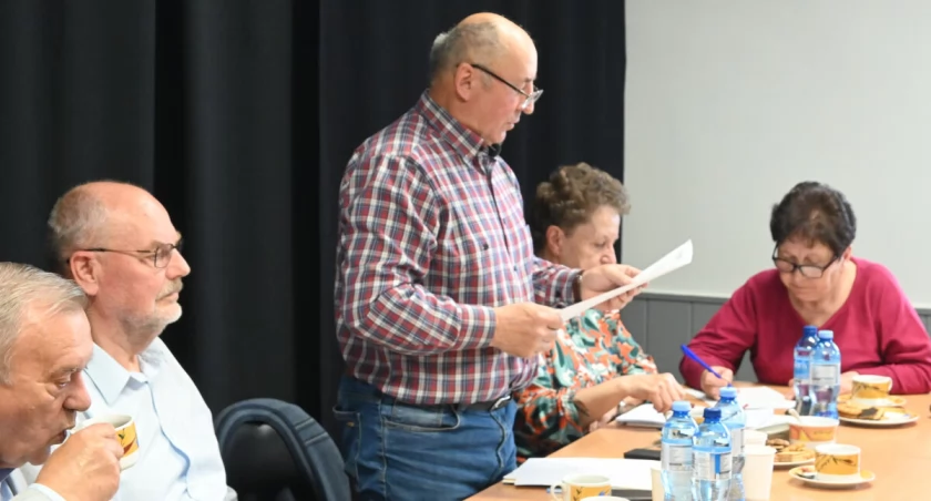 Zebranie prowadził prezes ROD Mieczysław Matuszak fot. Paweł Lachowicz