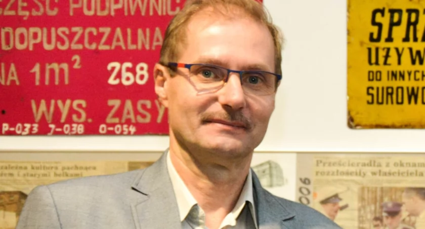 Dyrektor Zespołu Szkół i Przedszkoli Jarosław Lorek fot. arch. Pałuk