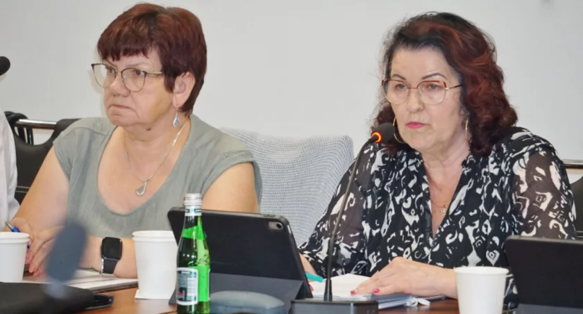 Radna Małgorzata Źrałka z Marcinkowa i Barbara Lech z Żabienka   fot. Marek Holak