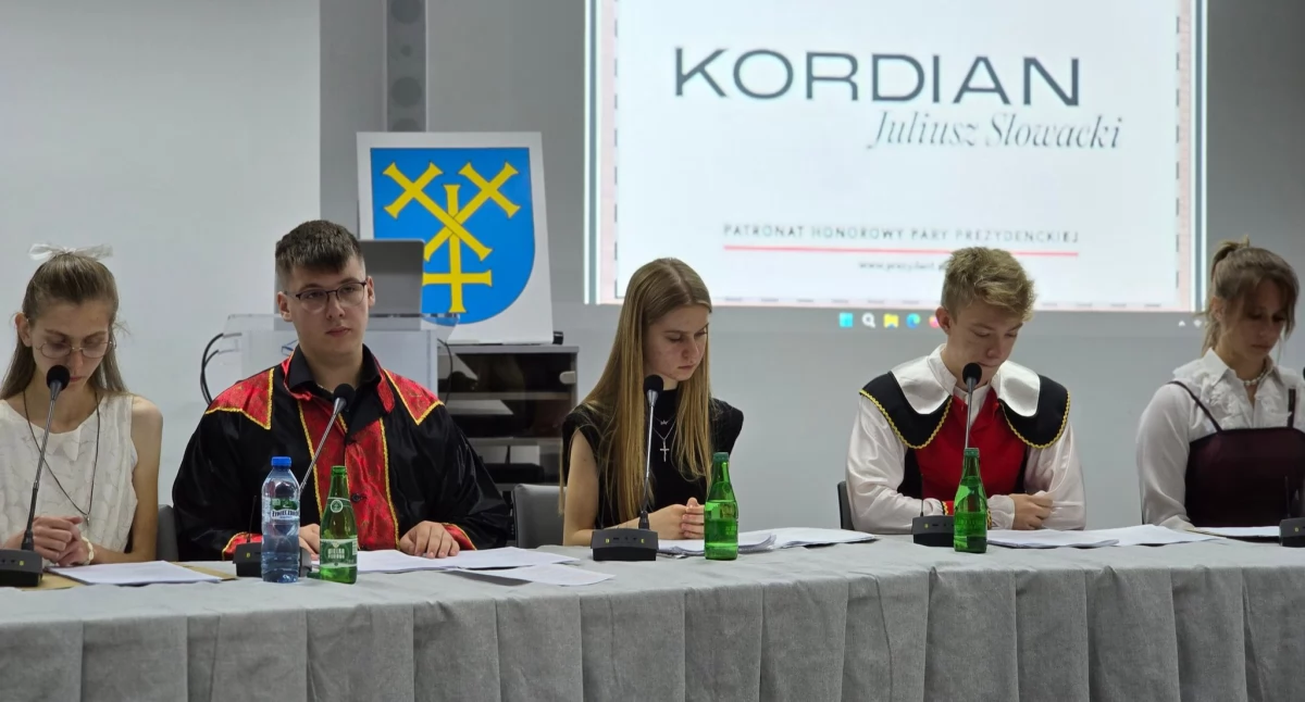 Losy Kordiana zgłębiali uczniowie mogileńskiego Zespołu Szkół fot. ZS Mogilno