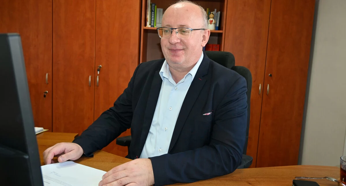 Nowy sekretarz gminy Jarosław Tomczyk pracuje w trzemeszeńskim magistracie od 16 września fot. Magdalena Lachowicz
