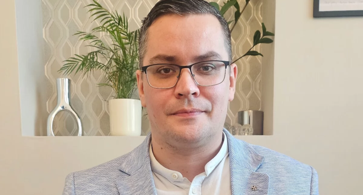 Nowy dyrektor Mogileńskich Domów Tomasz Hołowczak   fot. nadesłane