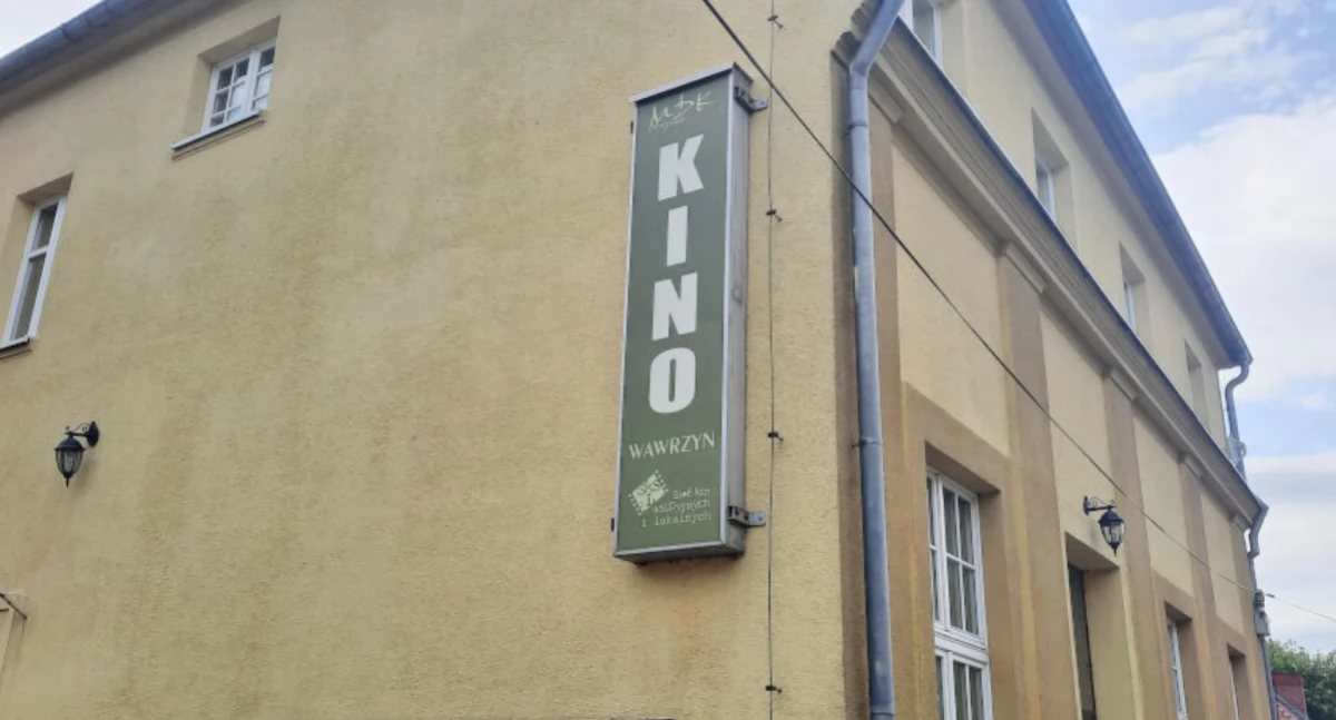 Siedzina kina Wawrzyn i administracji Mogileńskiego Domu Kultury przy ul. ks. Piotra Wawrzyniaka   fot. Marek Holak