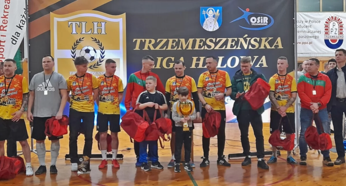 Zwycięzcy 28. edycji Trzemeszeńskiej Ligi Halowej - OldBoy Trzemeszno   fot. Paulina Kwiatkowska