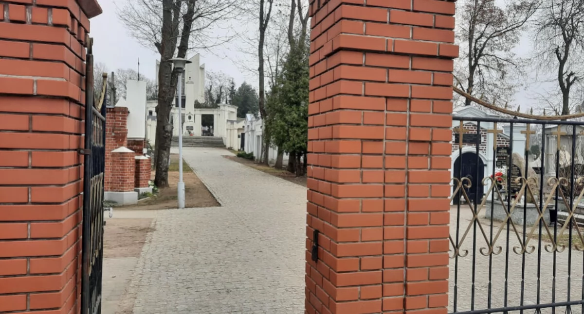 Mogileński cmentarz   fot. Marek Holak