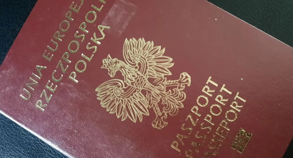 Polityka, podatki, decyzje • , Terenowy Punkt Paszportowy ponownie otwarty Inowrocławiu - zdjęcie, fotografia