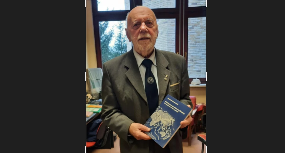 Prof. Wojciech Stankowski będzie gościem w ZSOiZ w Trzemesznie fot. nadesłane