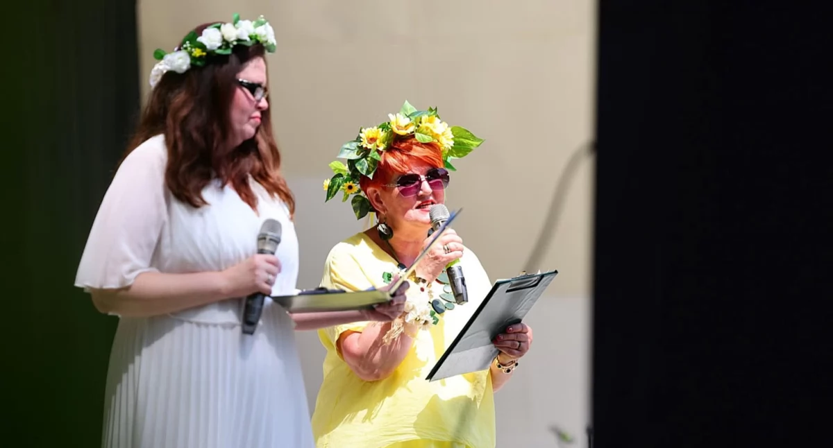 Festiwal prowadziły Agata Kmieć, prezeska LGD Czarnoziem na Soli, artystka i działaczka społeczna oraz Emilia Walkowiak z Bławatek (gm. Strzelno), przewodnicząca rady Miejskiej i szefowa Gminnej Rady Kół Gospodyń Wiejskich w Strzelnie fot. nadesłane