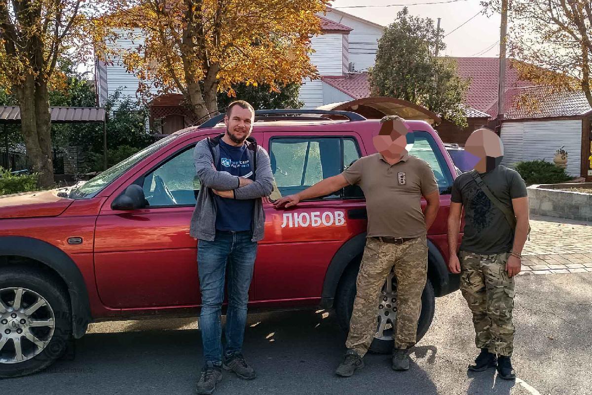 Land Rover Freelander, autor artykułu i dowódca 66-tej samodzielnej brygady zmechanizowanej