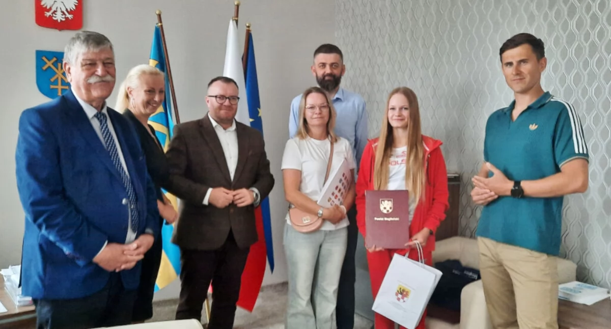 Od lewej: Jerzy Łaganowski, Edyta Owsińska, Tomasz Krzesiński, Justyna Malińska, Karol Nawrot, Zofia Malińska i Adam Krasicki fot. Marek Holak