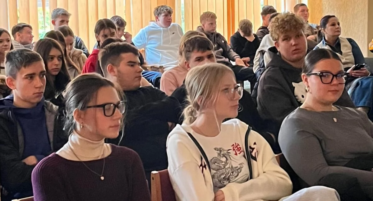 W spotkaniu z pedagożkami PPP uczestniczyli uczniowie szkoły w Bielicach fot. Paweł Lachowicz