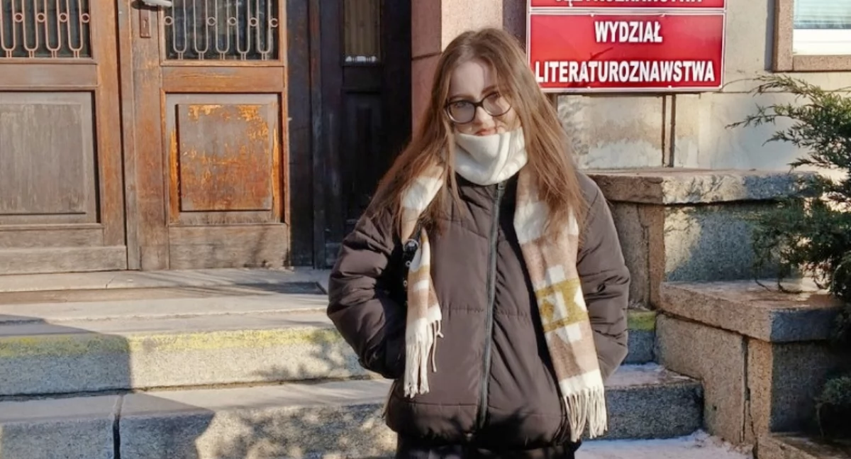 Szkoły, przedszkola, nauka, Sukces Dominiki Karczmarz w Olimpiadzie Literatury Języka Polskiego - zdjęcie, fotografia