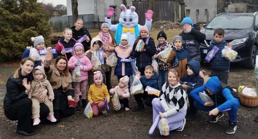 Warsztaty wielkanocne w sołectwie Chabsko zakończone znalezieniem Zajączka fot. Magdalena Łukasik