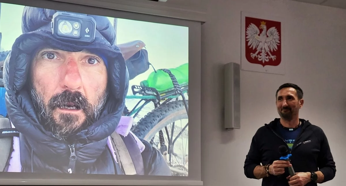 Gościem Miejskiej Biblioteki Publicznej w Mogilnie był Paweł Małaszko fot. Agnieszka Godurkiewicz