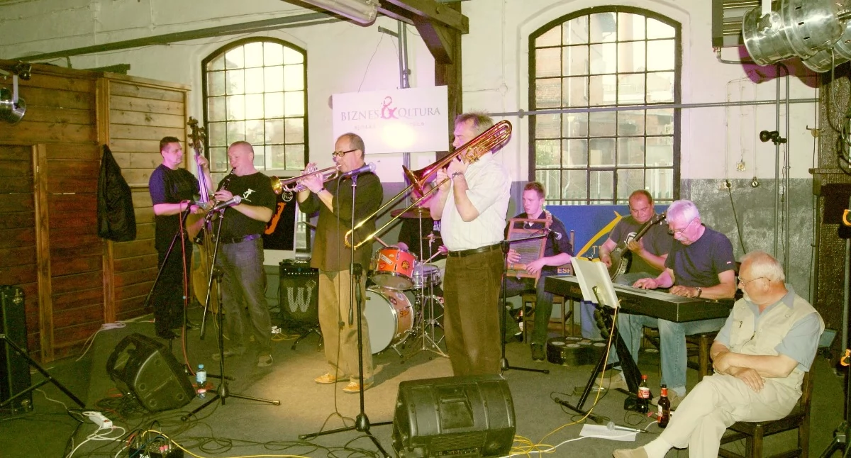 Old Dixieland Players z Mogilna gra tradycyjny jazz nowoorleański oraz standardy bluesowe fot. Arkadiusz Majszak