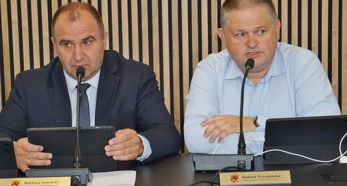 Od lewej: Bartosz Nowacki i Robert Przepiórka   fot. Marek Holak
