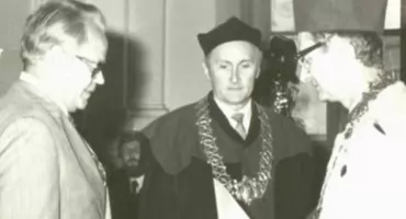 Kazimierz Kuźba - nie pozwolił zapomnieć o Katyniu, zasłużył się dla Iranu