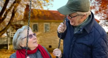Jak seniorzy mogą zadbać o dobre samopoczucie każdego dnia?