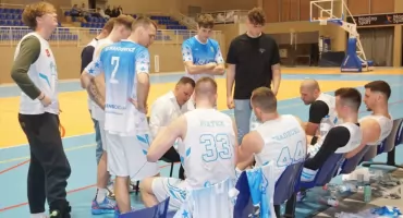 Fantastyczne wiadomości dotarły z Gniezna. Koszykarze Pogoni Mogilno grają dalej w play-offach. Pokonali MKK 85:75