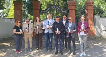 Oddali hołd zmarłym zasłużonym dla Akademii Trzemeszeńskiej (zdjęcia)