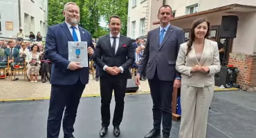 Odznaczenia i wyróżnienia wręczone w trakcie X Zjazdu Absolwentów - 250 lat Akademii Trzemeszeńskiej (zdjęcia)