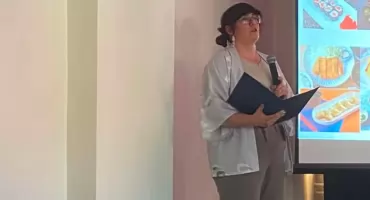 Monika Woźniak o Japonii w Domu Kultury w Trzemesznie (zdjęcia)