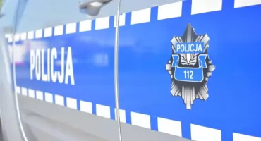 Driftował bmw na rondzie przy ulicy Niezłomnych, stracił prawo jazdy na 3 miesiące