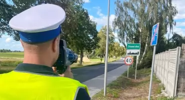 W Stawiskach kierowca mercedesa przekroczył dozwoloną prędkość o 56 km/h