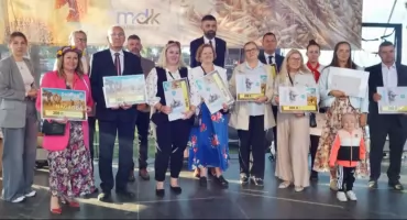Najpiękniejszy wieniec dożynkowy przygotowało sołectwo Padniewko (zdjęcia)