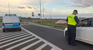 W poniedziałkowy poranek sprawdzili pod kątem trzeźwości 1218 kierowców