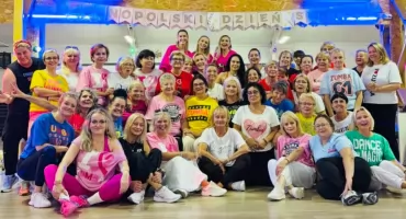 [ZDJĘCIA] Taneczna energia i wielka radość. Tak seniorki z Mogilna, Poznania, Gniezna świętowały na Masterclass Zumba Gold